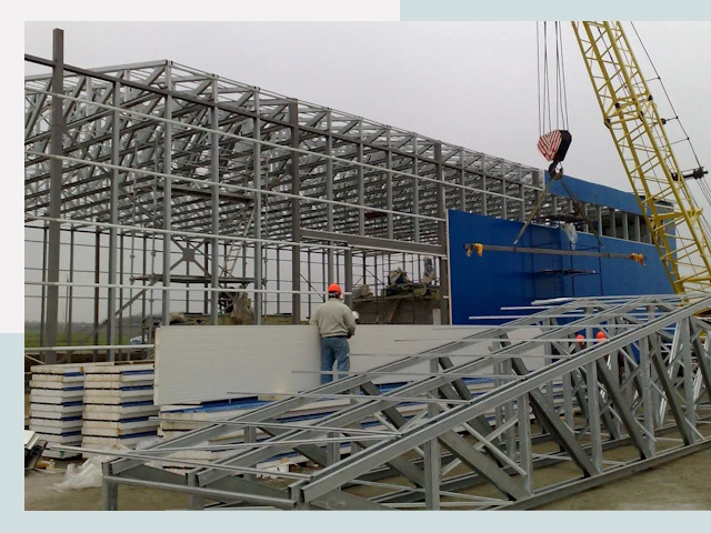 Строительство заводов в Пугачёве