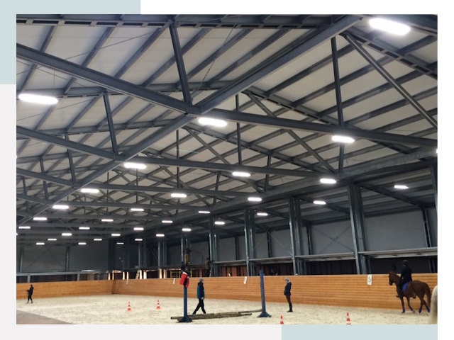 Строительство конных манежей от 610 руб в Пугачёв