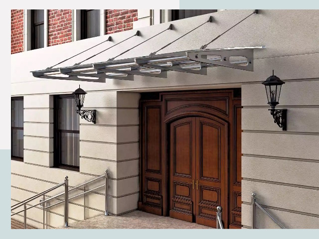 Металлические козырьки от 610 руб. в Пугачёве